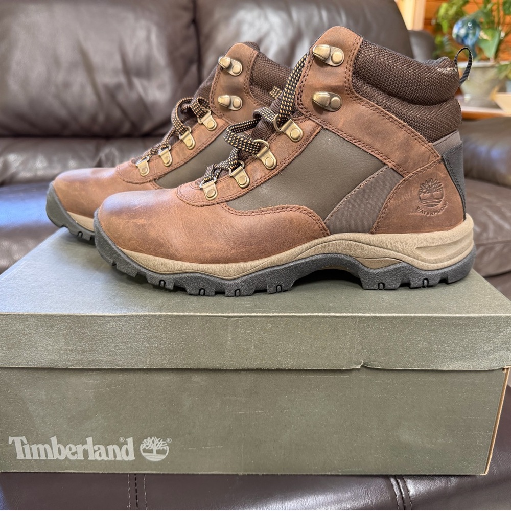 Timberland Women's Keele Ridge Waterproof Hiking Boots
